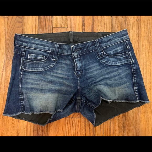 BLEULAB | reversible shorts - Picture 3 of 6